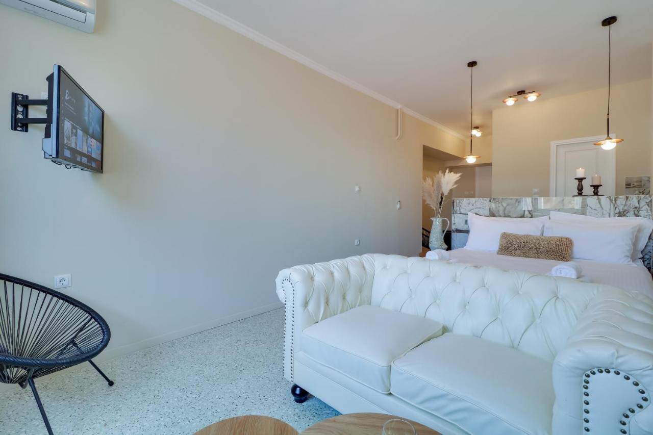 Ermou Fashion Suites By Living-Space Athen Eksteriør billede